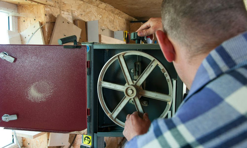 How To Properly Clean Your Bandsaw Tires